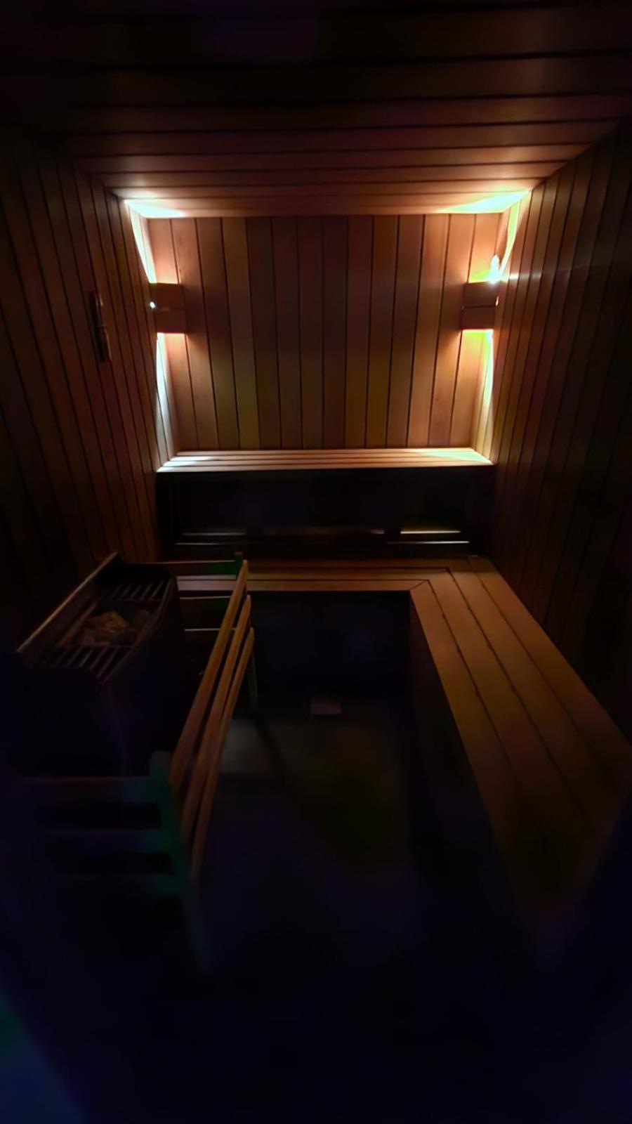 Hotel-Spa Le Morillon Charme & Caractere Exterior photo